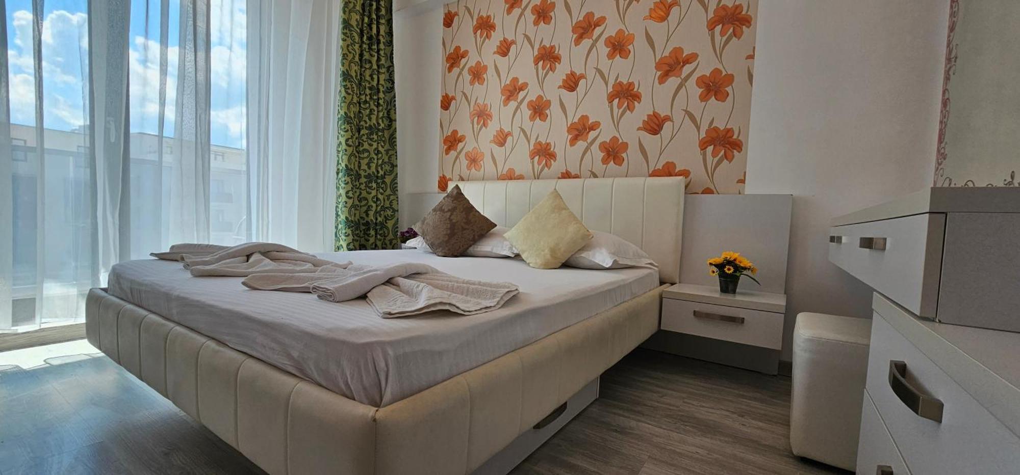 Luxury Aparthotel Promenada In Building Stefan Prima Linie La Mare Năvodari Eksteriør billede